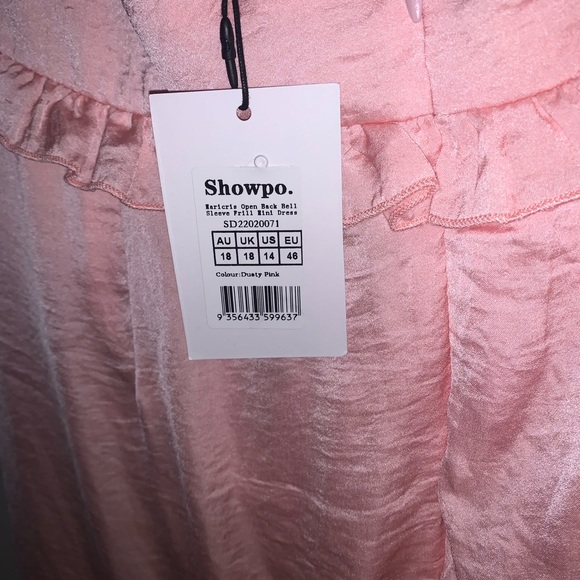 Showpo NWT Maricris open back bell sleeve frill mini dress dusty pink Sz 12 - Picture 4 of 7